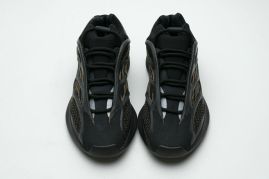 Picture of Yeezy 700 _SKUfc4223170fc